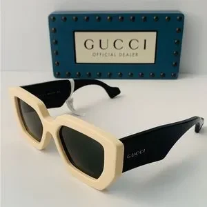 Gucci | Accessories | Gucci Gg630s 00 55 Ladies Sunglasses  display picture 3